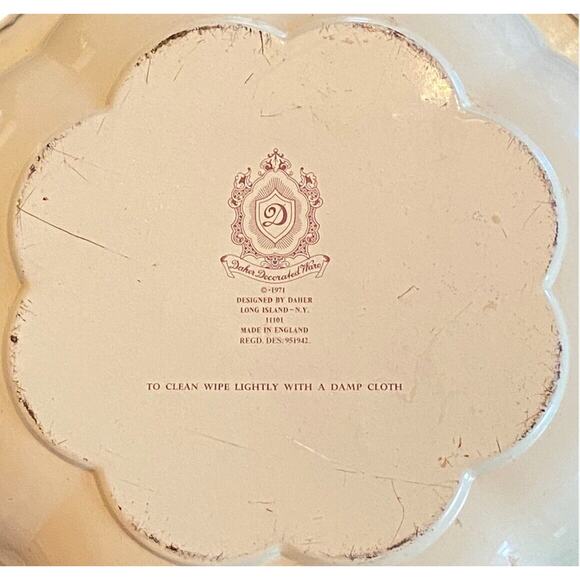 1971 Daher Decorated Ware Scalloped 10” Tin Bowl England Birds Berries 11101 - Picture 9 of 12